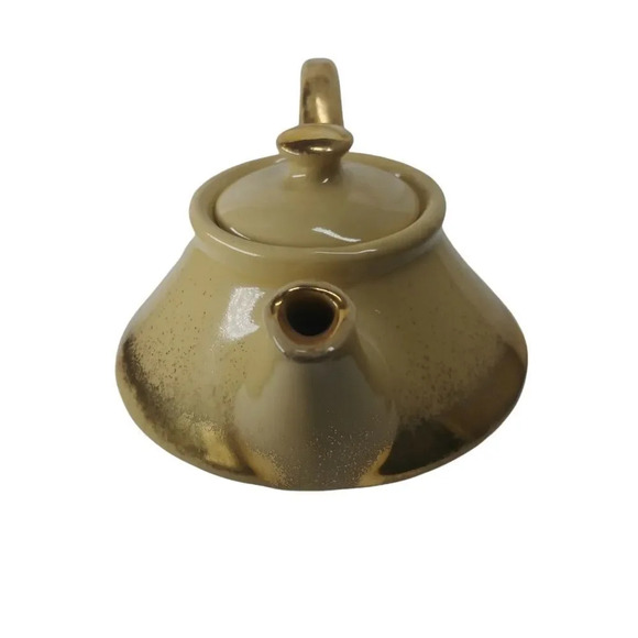 Vintage Pearl Ceramic Tea  Set, Yellow, Gilded 22k Carat Accents, 3 Piece Set - Picture 4 of 16